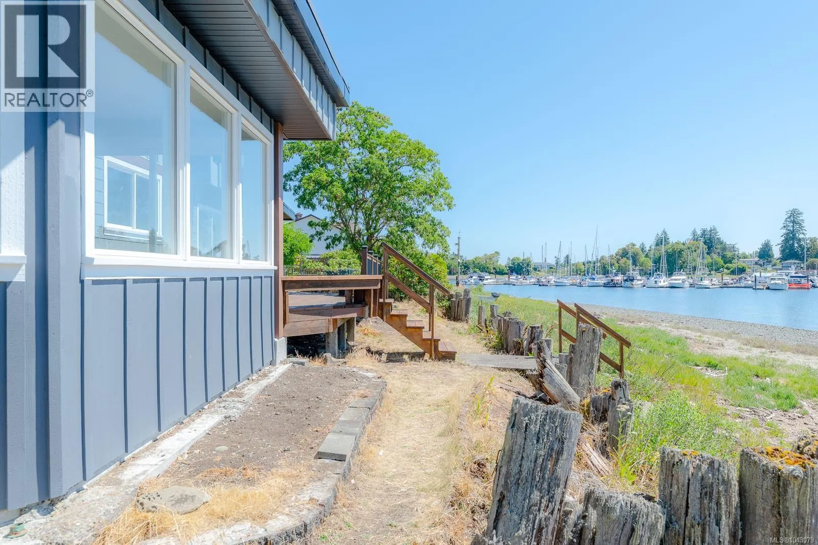 5492 Deep Bay Dr