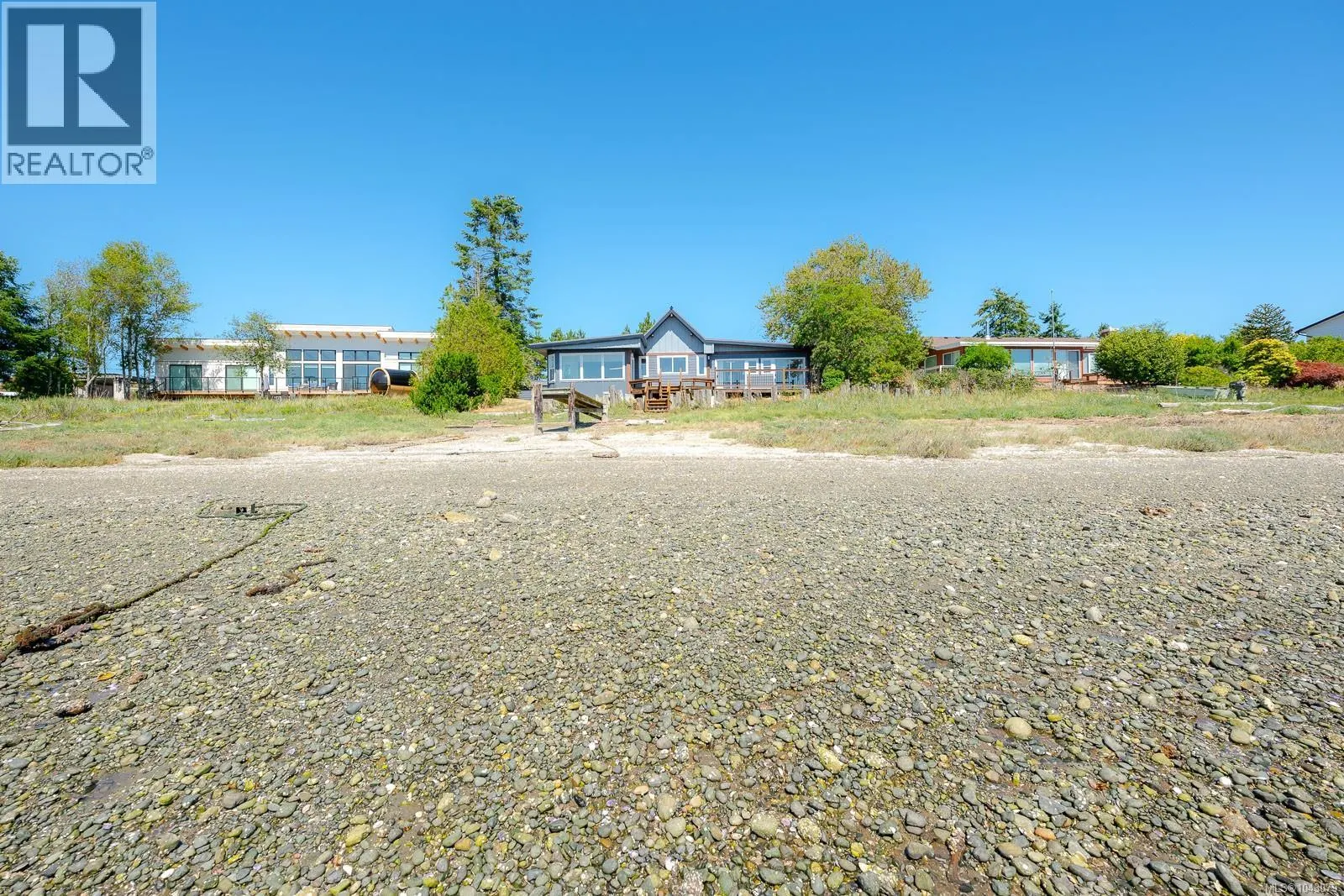 5492 Deep Bay Dr