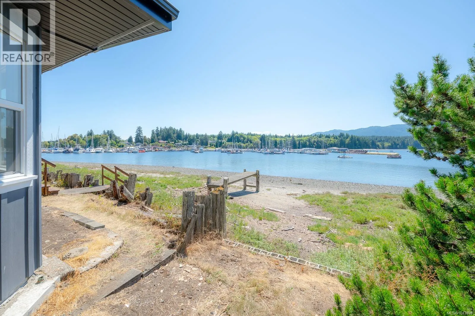 5492 Deep Bay Dr