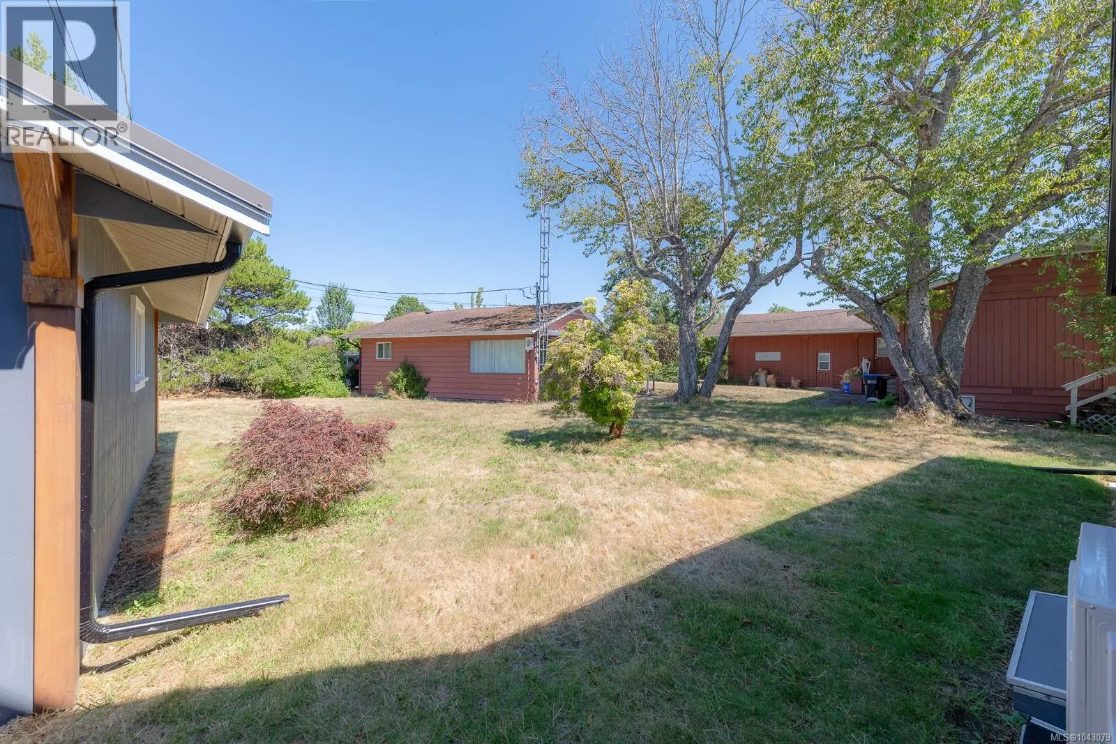 5492 Deep Bay Dr