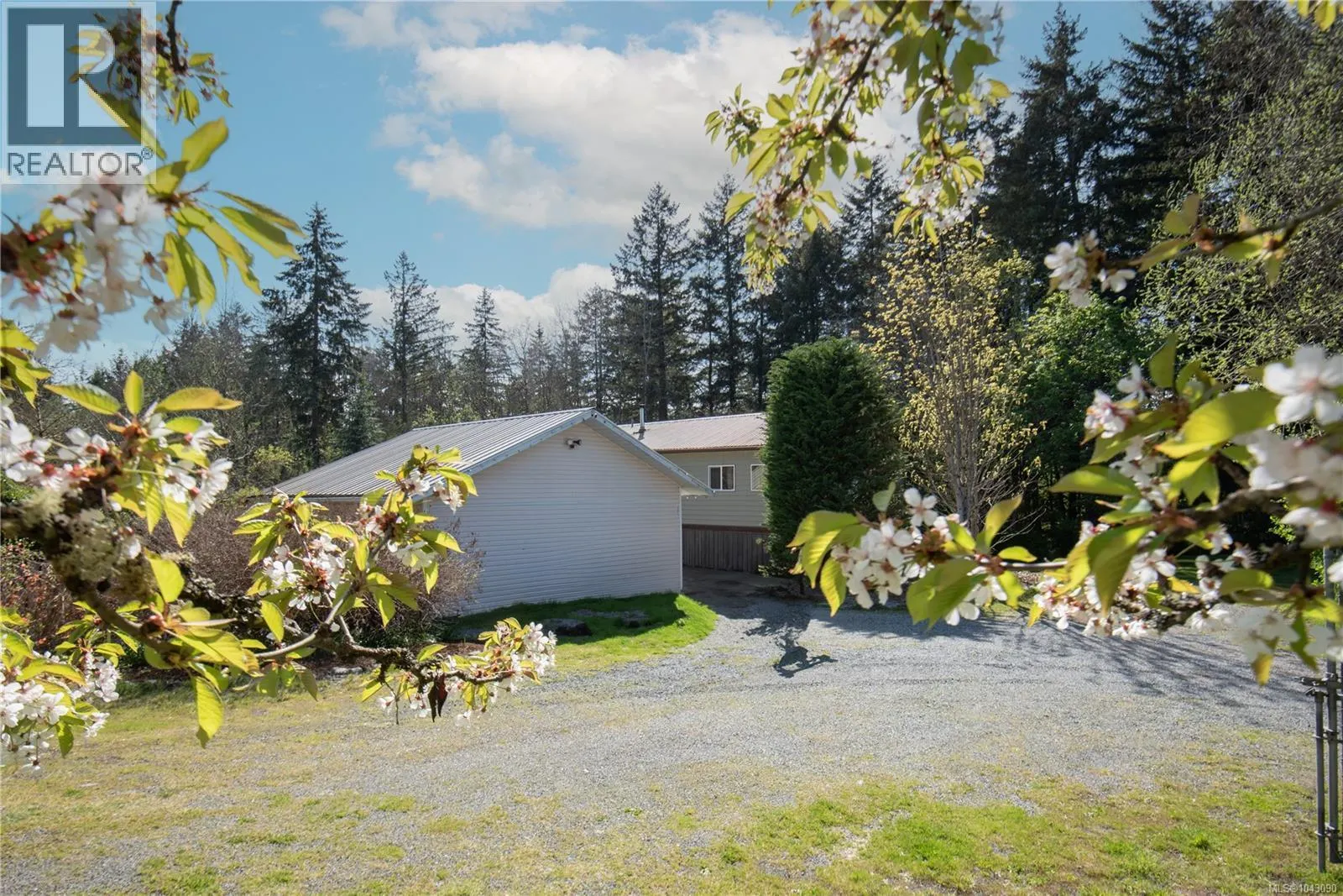 3468 Cowichan Lake Rd