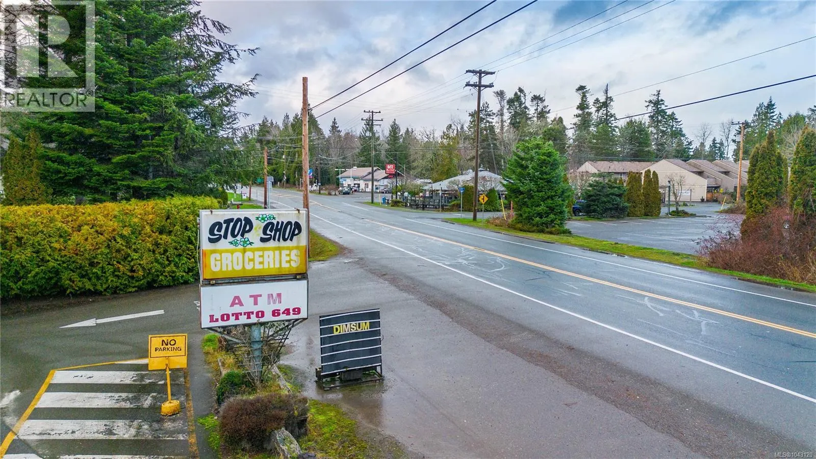 3346 Island Hwy W
