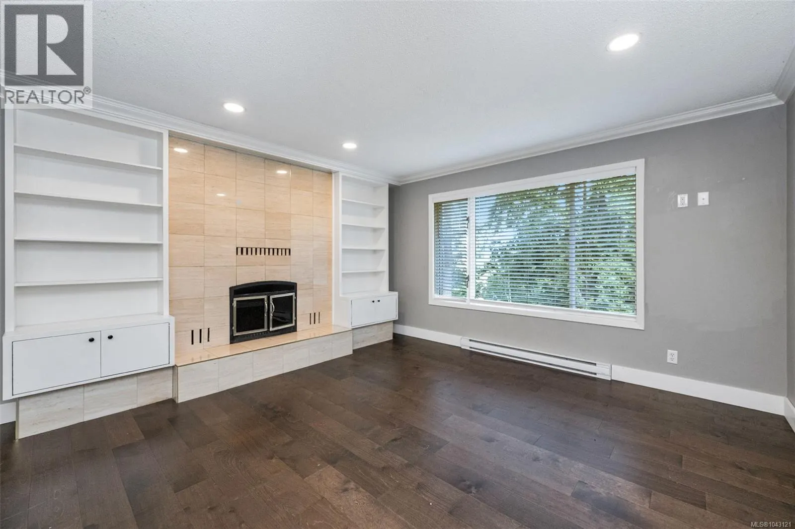 1488 Kingsview Rd