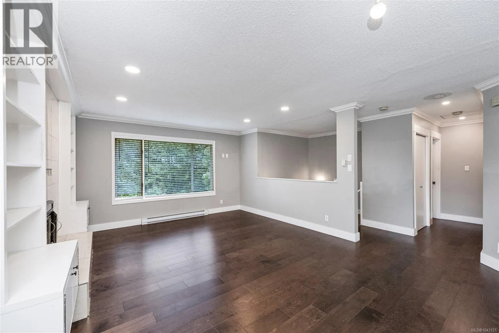 1488 Kingsview Rd