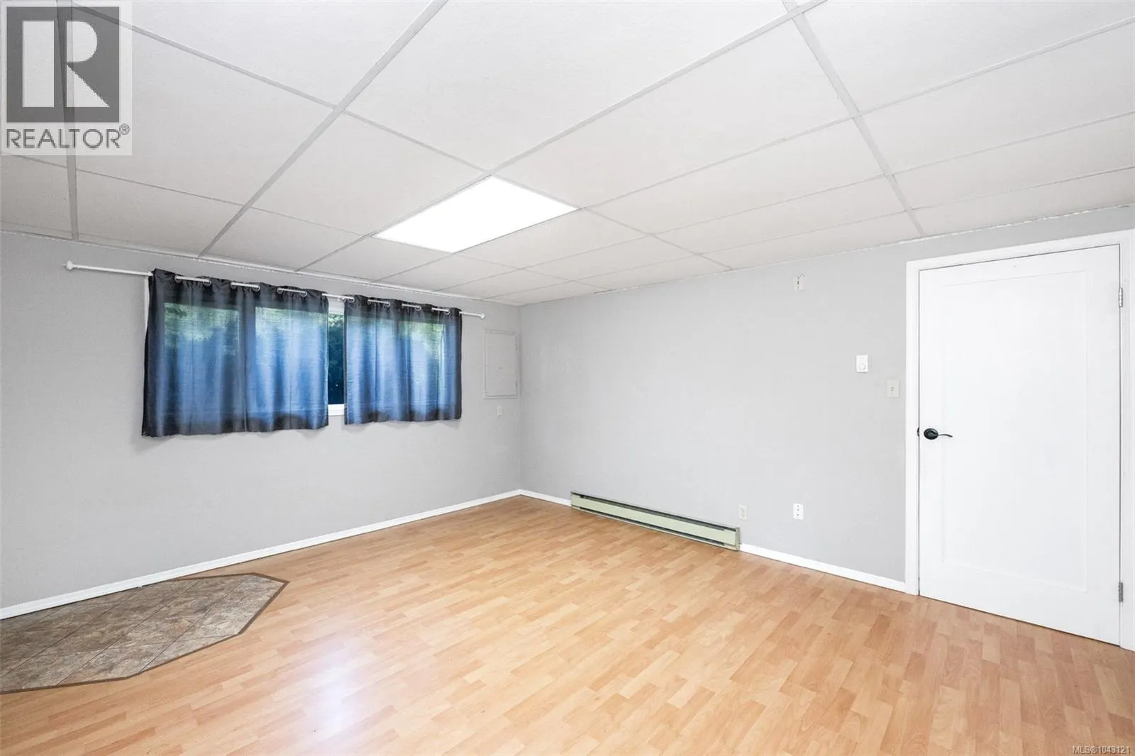 1488 Kingsview Rd