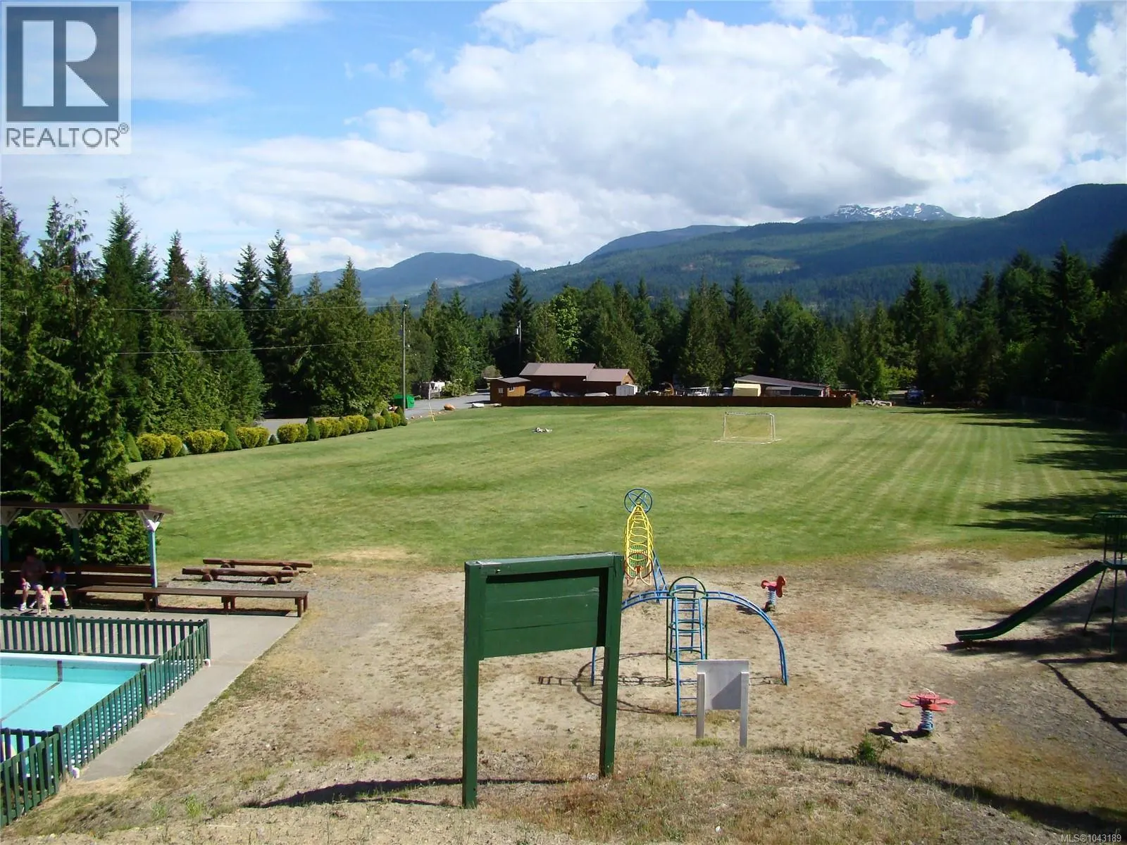 G8 2650 Turnbull Rd