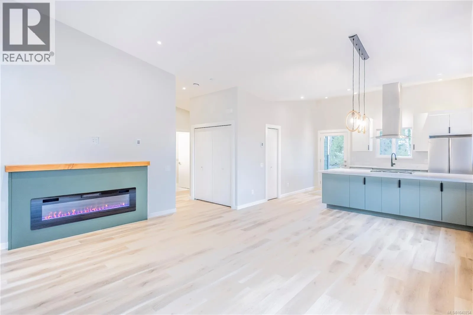 2440 Carpenter Rd