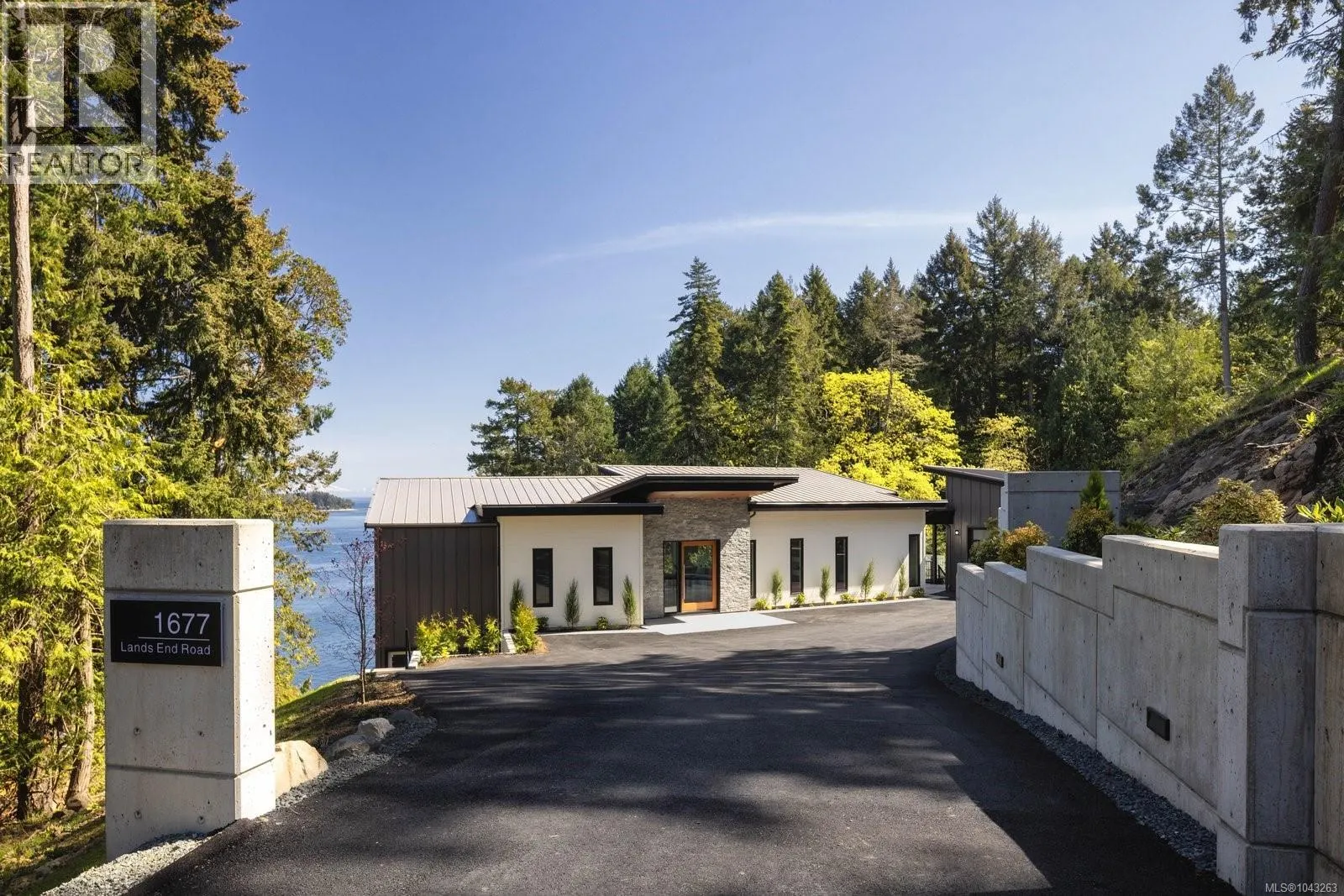 1677 Lands End Rd