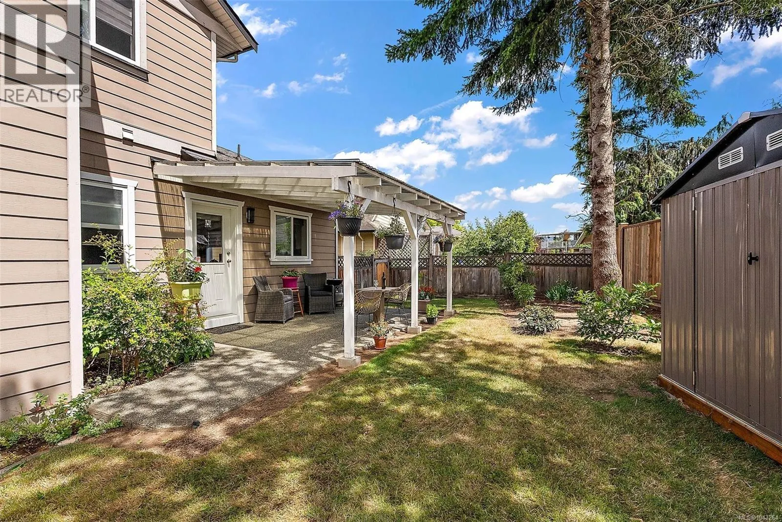 4 3085 Sherman Rd