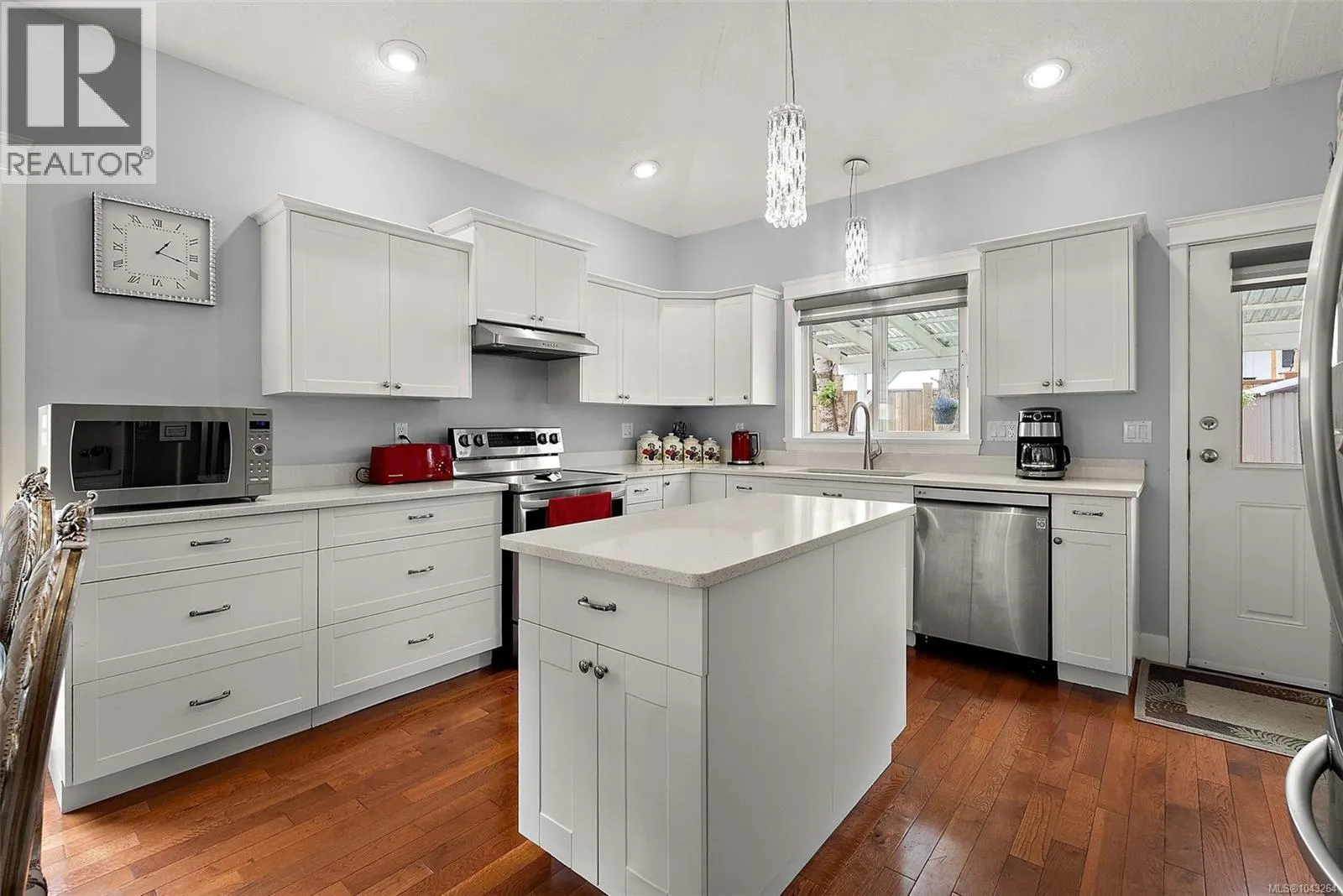 4 3085 Sherman Rd