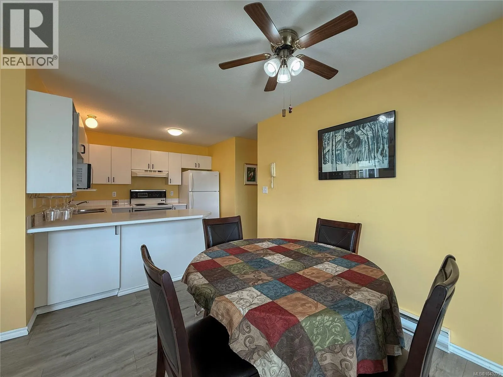 104a 650 Island Hwy S