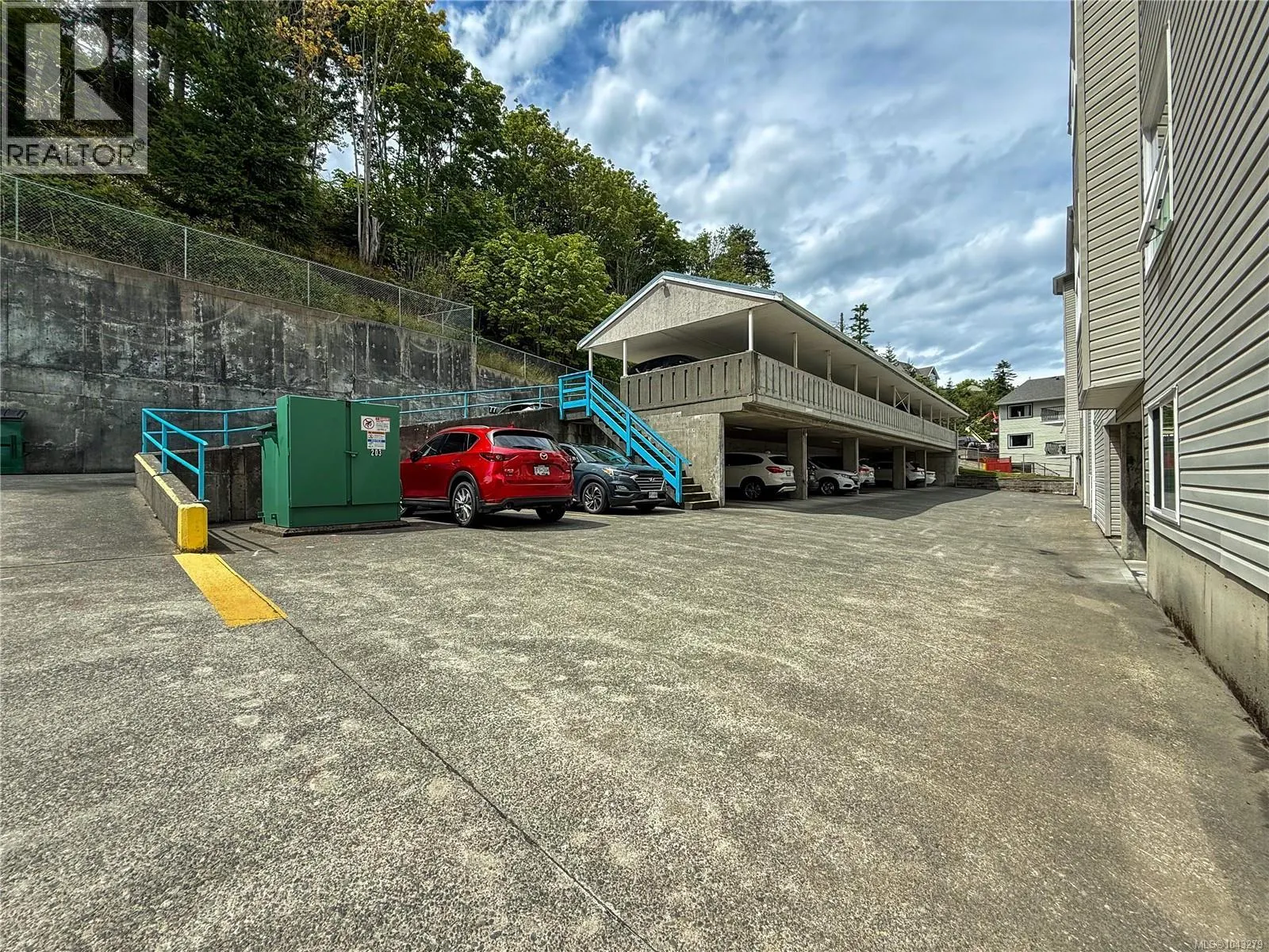 104a 650 Island Hwy S