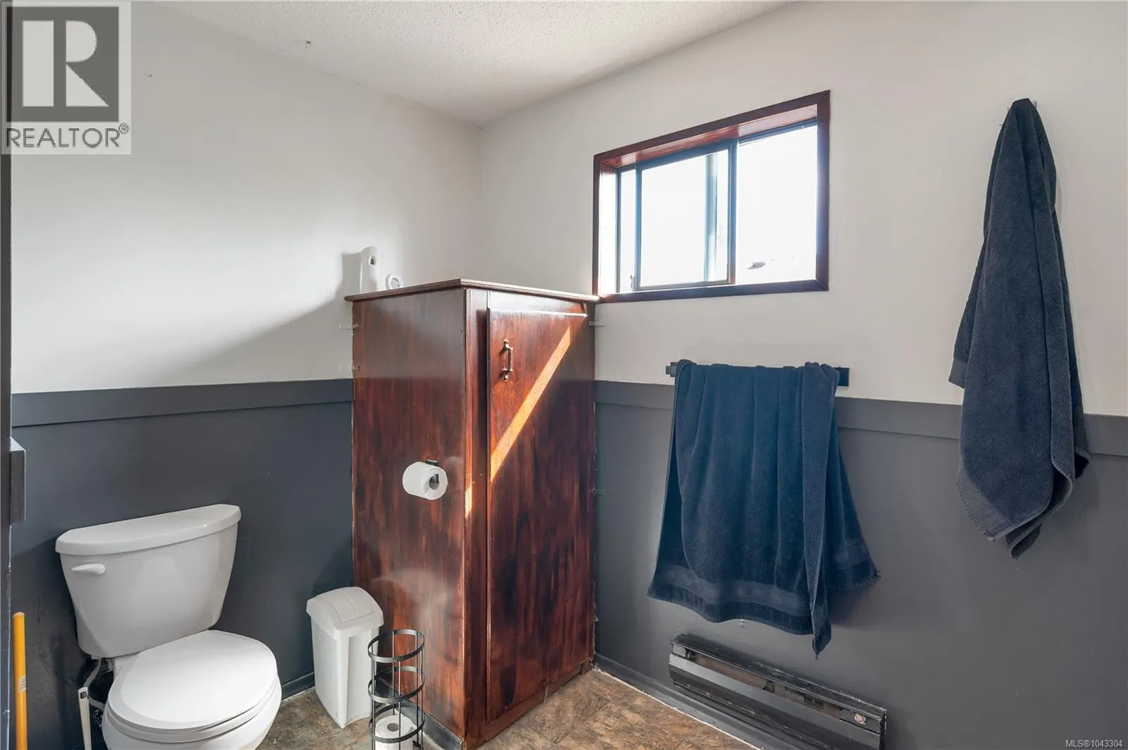 221 Hilchey Rd