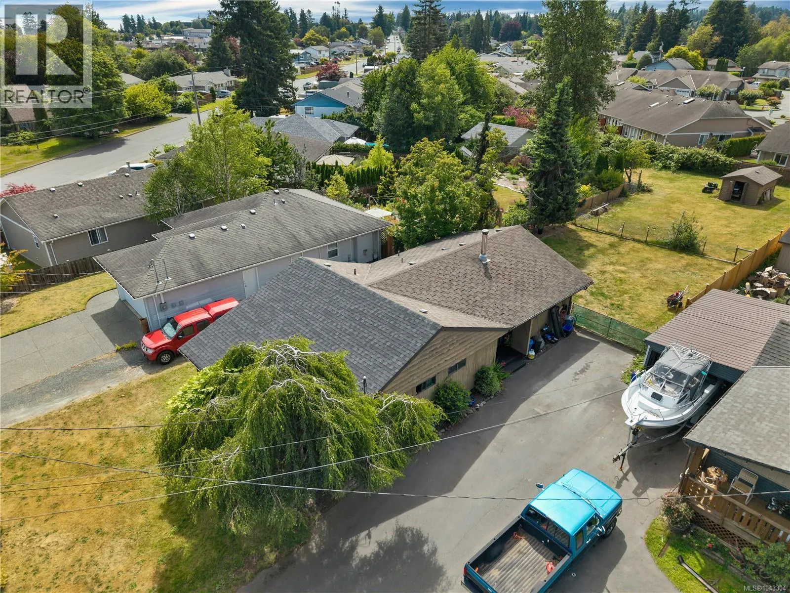 221 Hilchey Rd