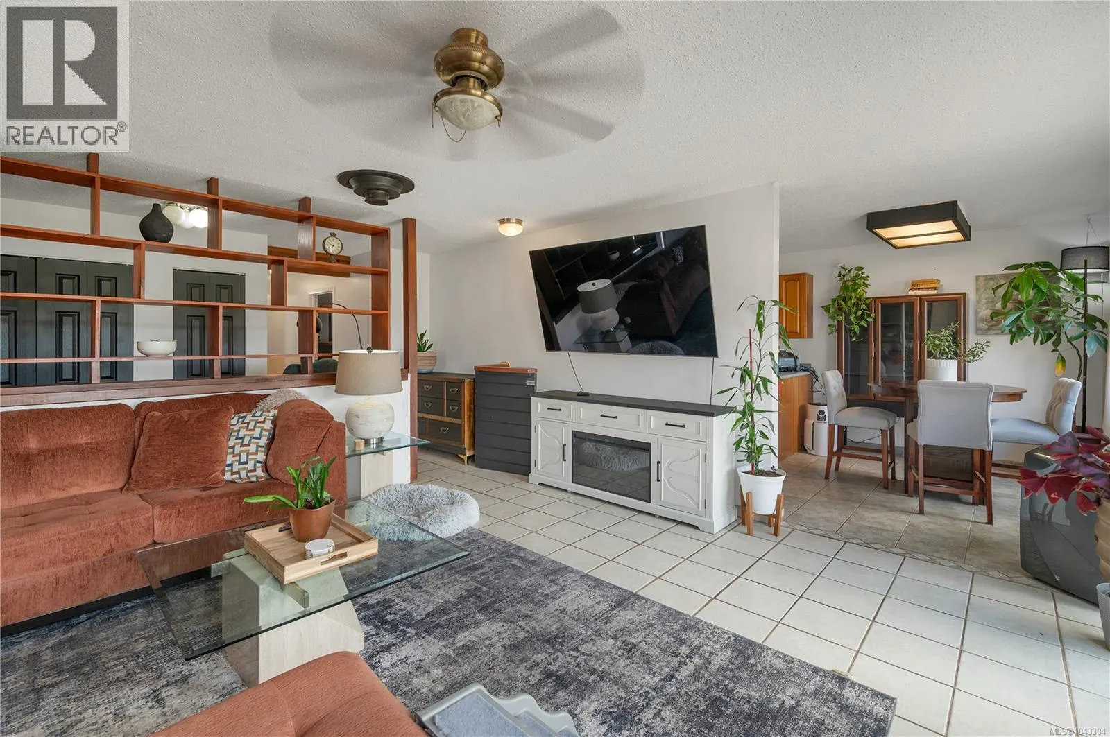 221 Hilchey Rd