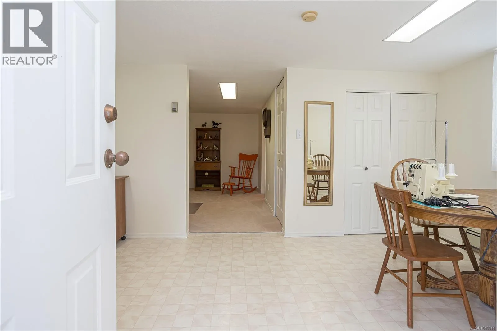 6113 Denali Dr