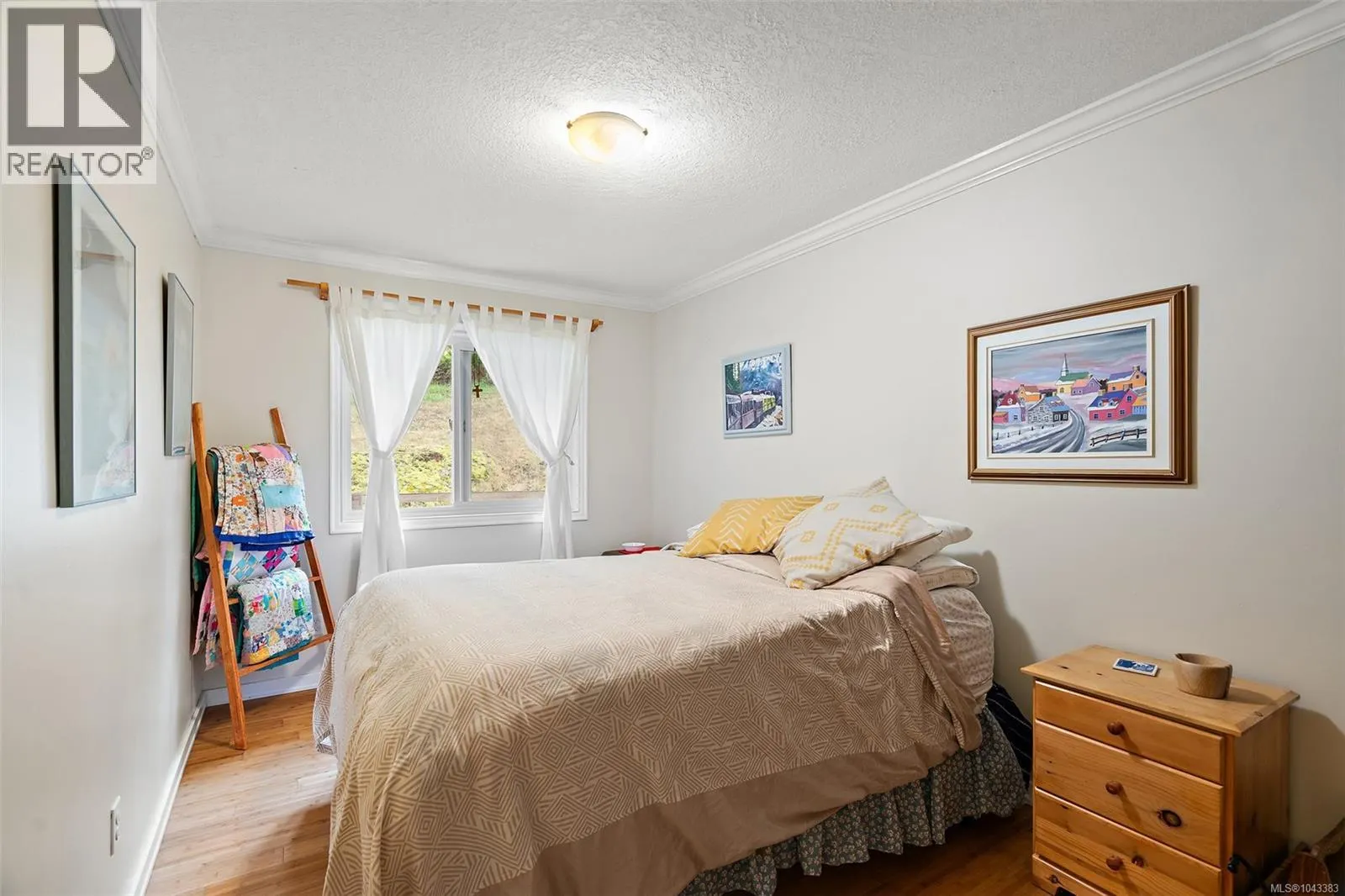 2197 Henlyn Dr