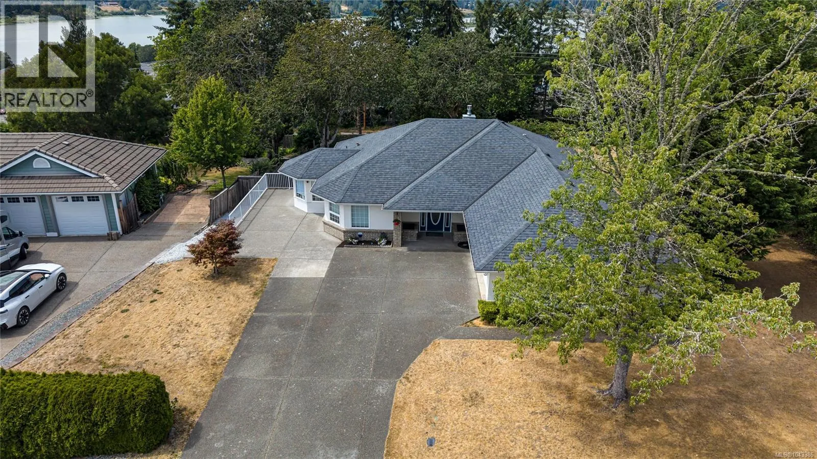 6037 Stonehouse Pl
