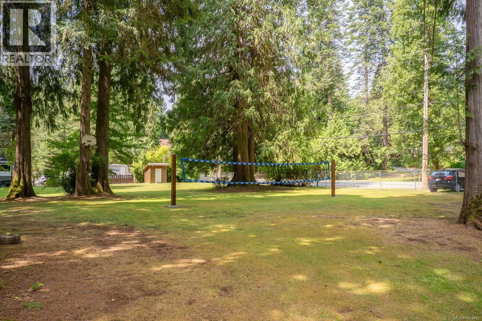 S3 10324 Lakeshore Rd