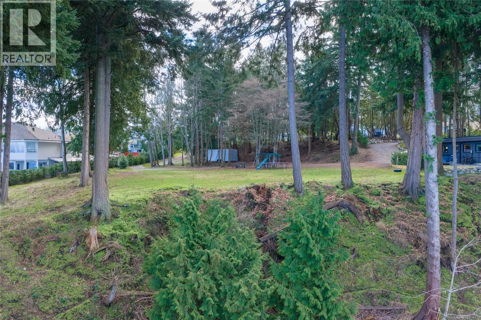 6210 Icarus Dr