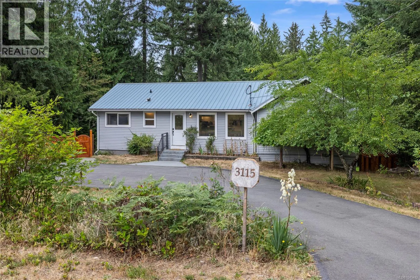 3115 Rinvold Rd