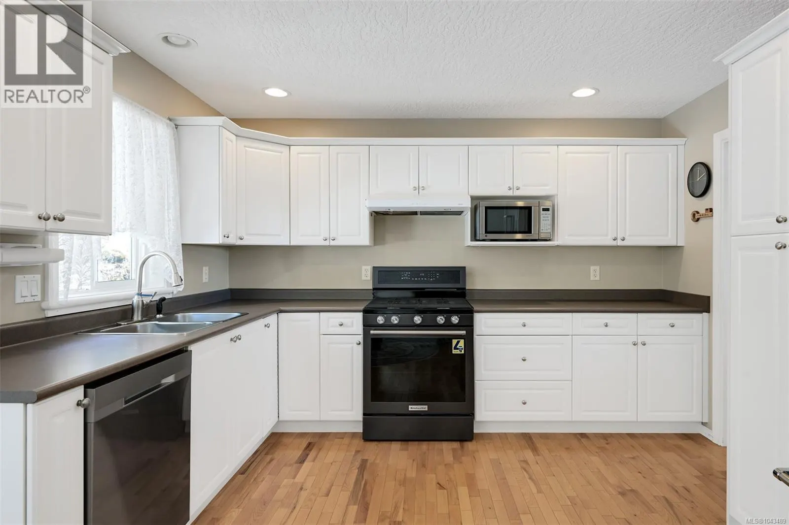 2304 Kami Crt