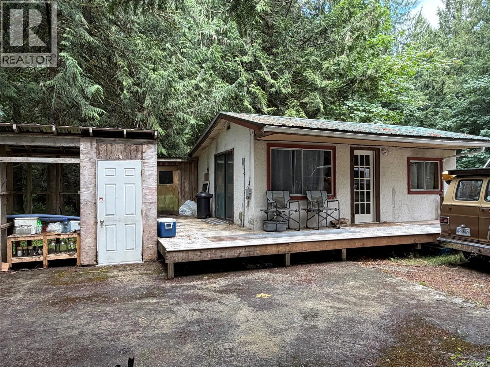 380 Parker Rd