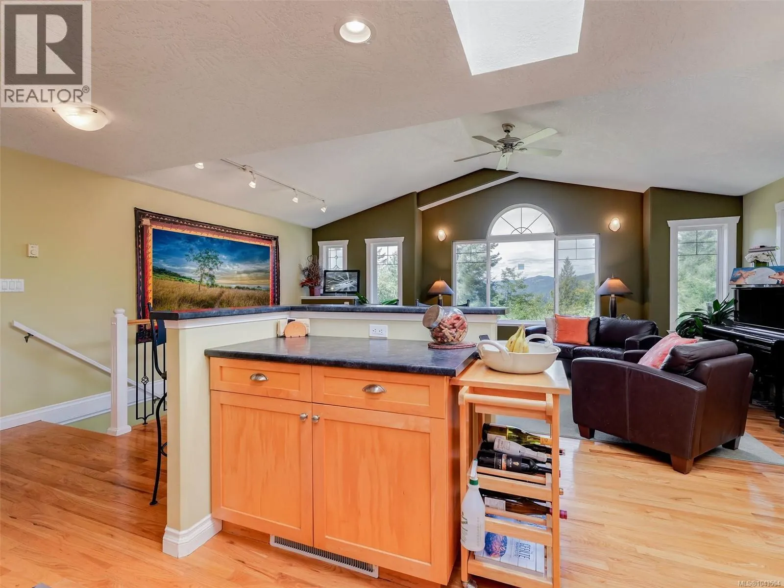 1420 Elan Pl