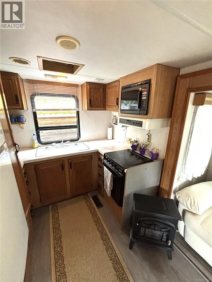 G9 2650 Turnbull Rd
