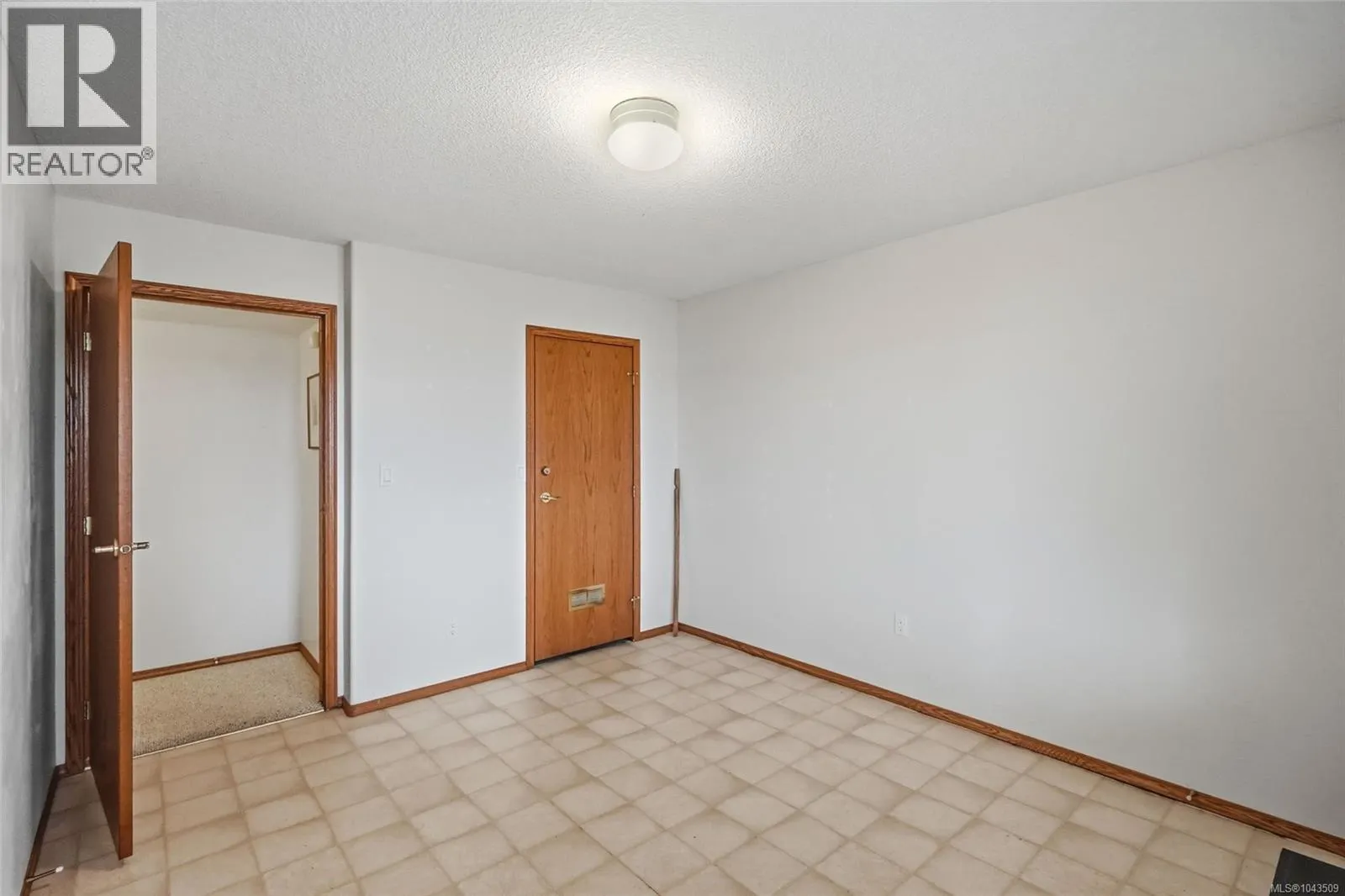 1432 Madrona Dr