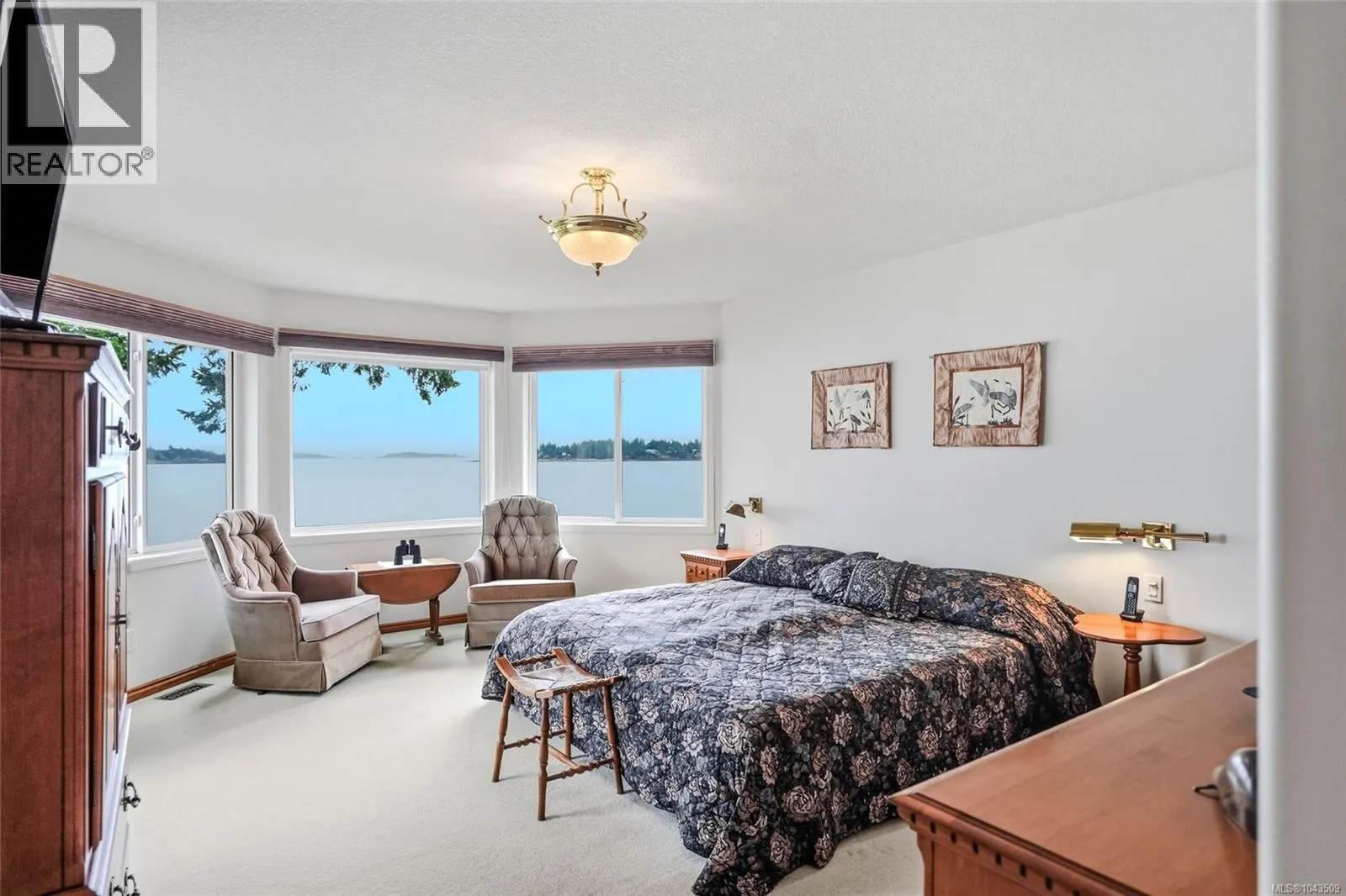 1432 Madrona Dr
