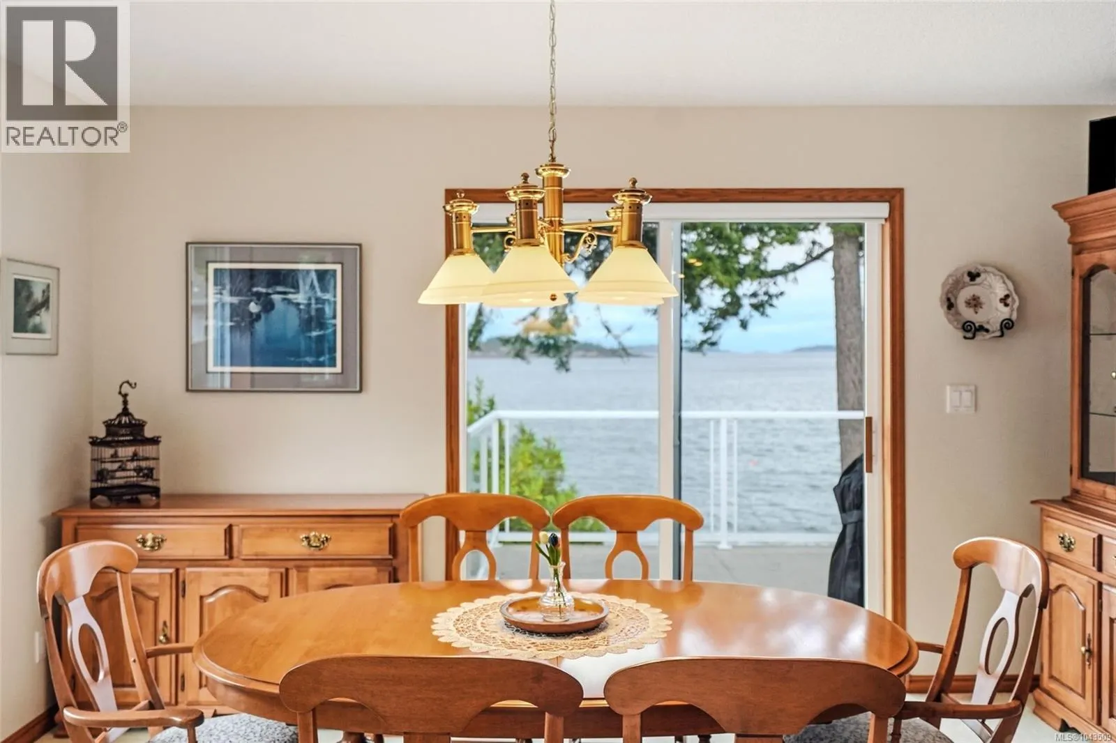 1432 Madrona Dr