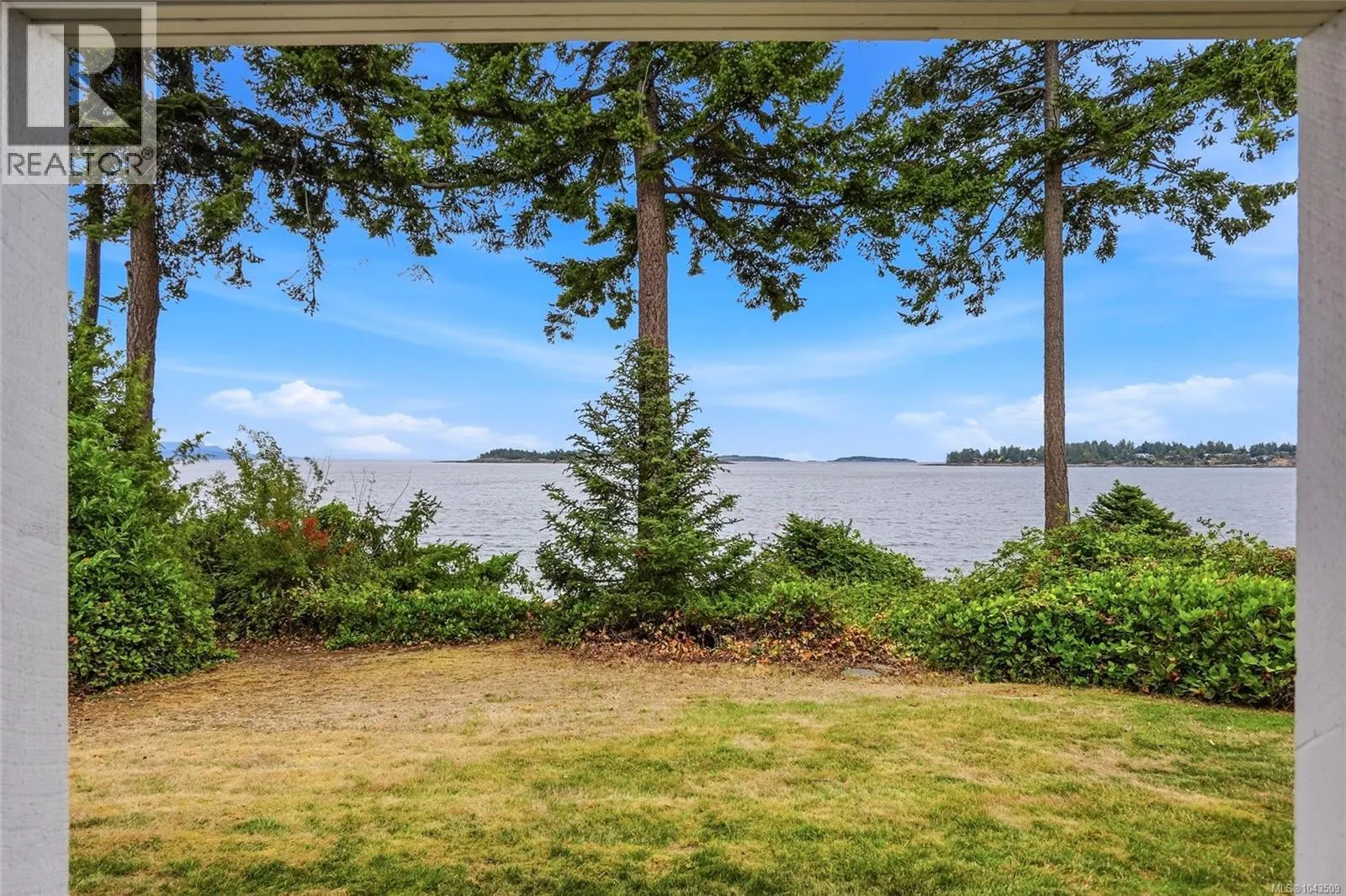 1432 Madrona Dr