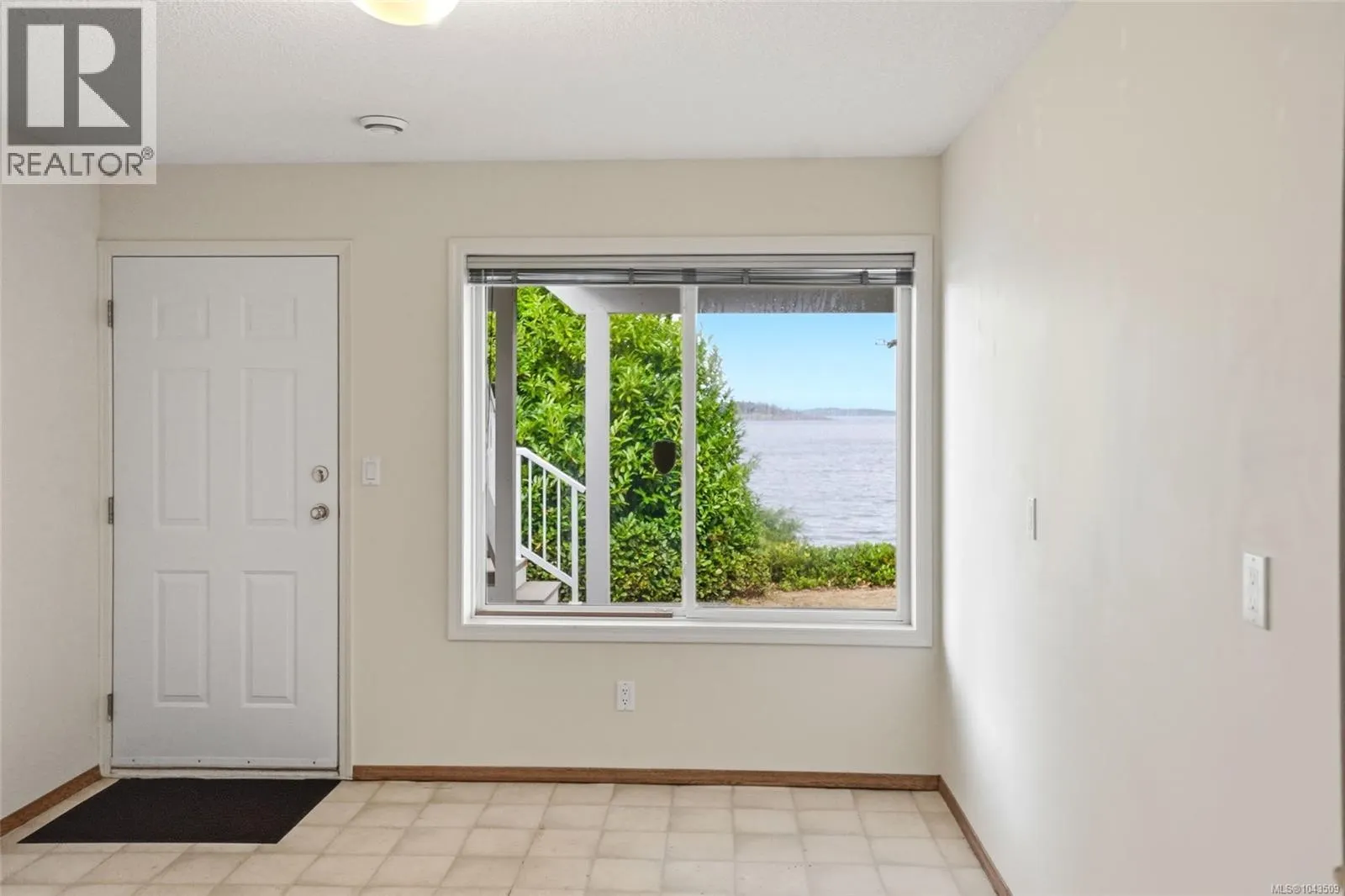 1432 Madrona Dr
