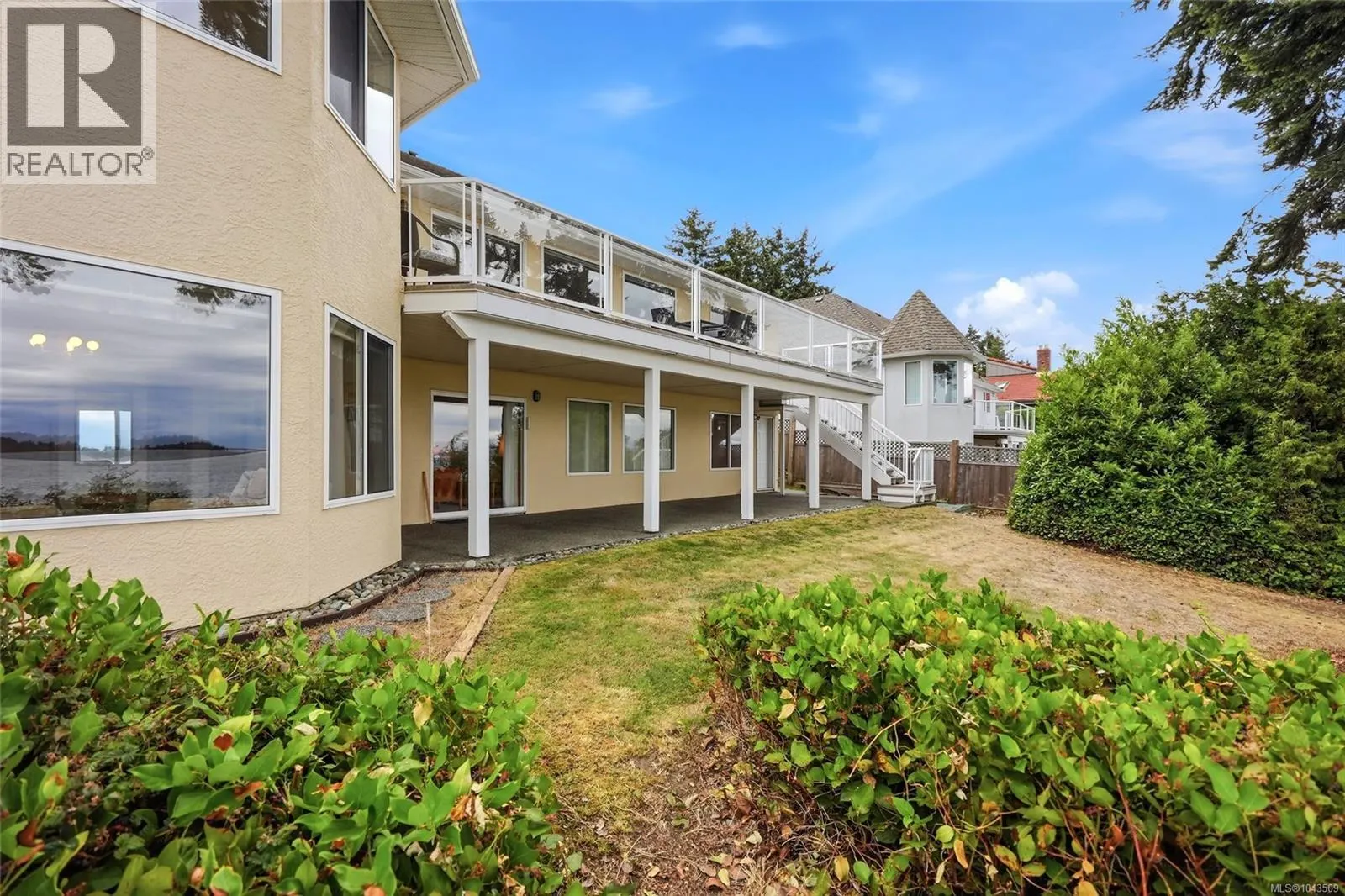 1432 Madrona Dr
