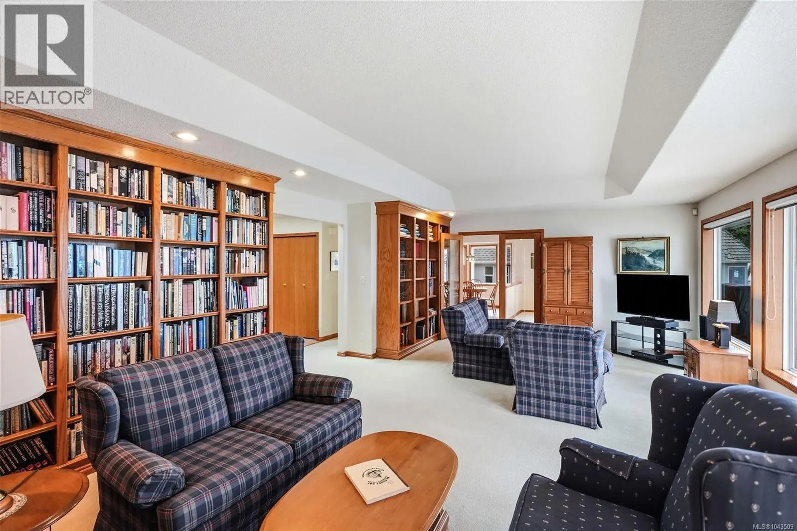 1432 Madrona Dr