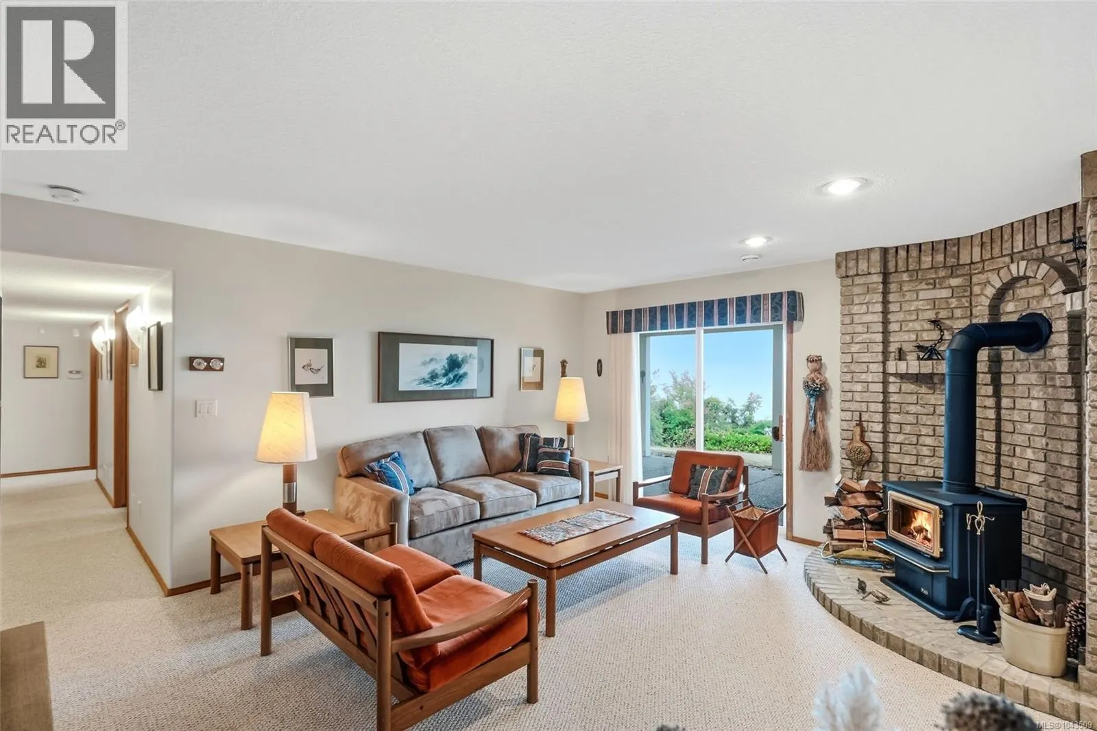 1432 Madrona Dr