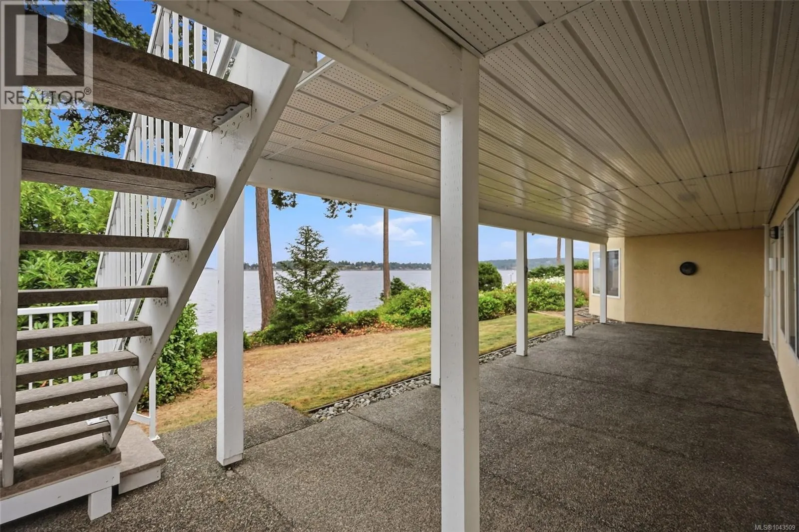 1432 Madrona Dr