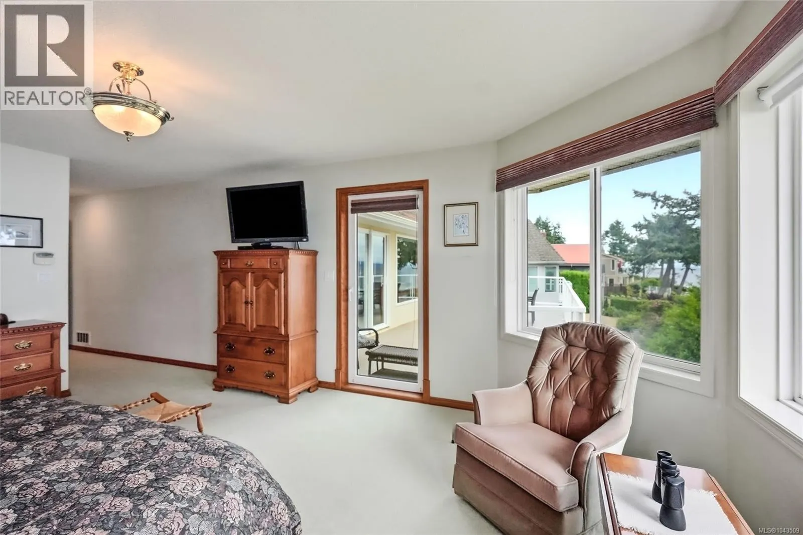 1432 Madrona Dr