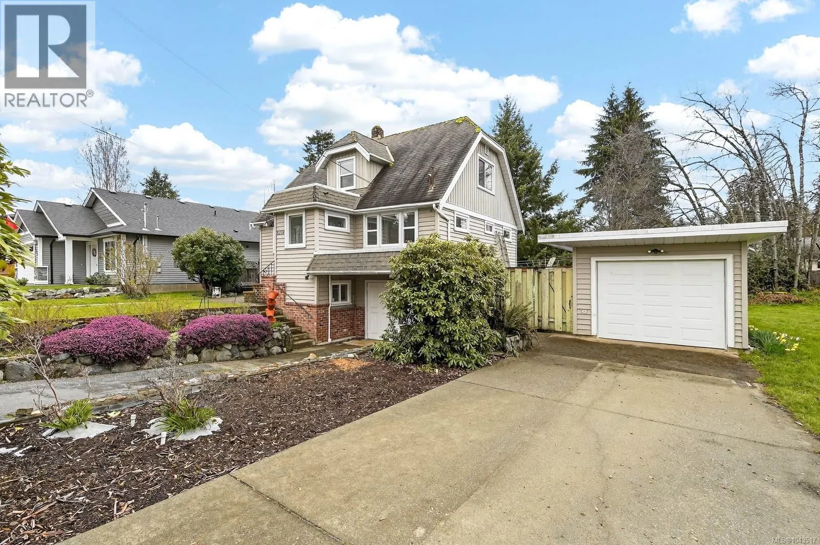 5118 Compton Rd