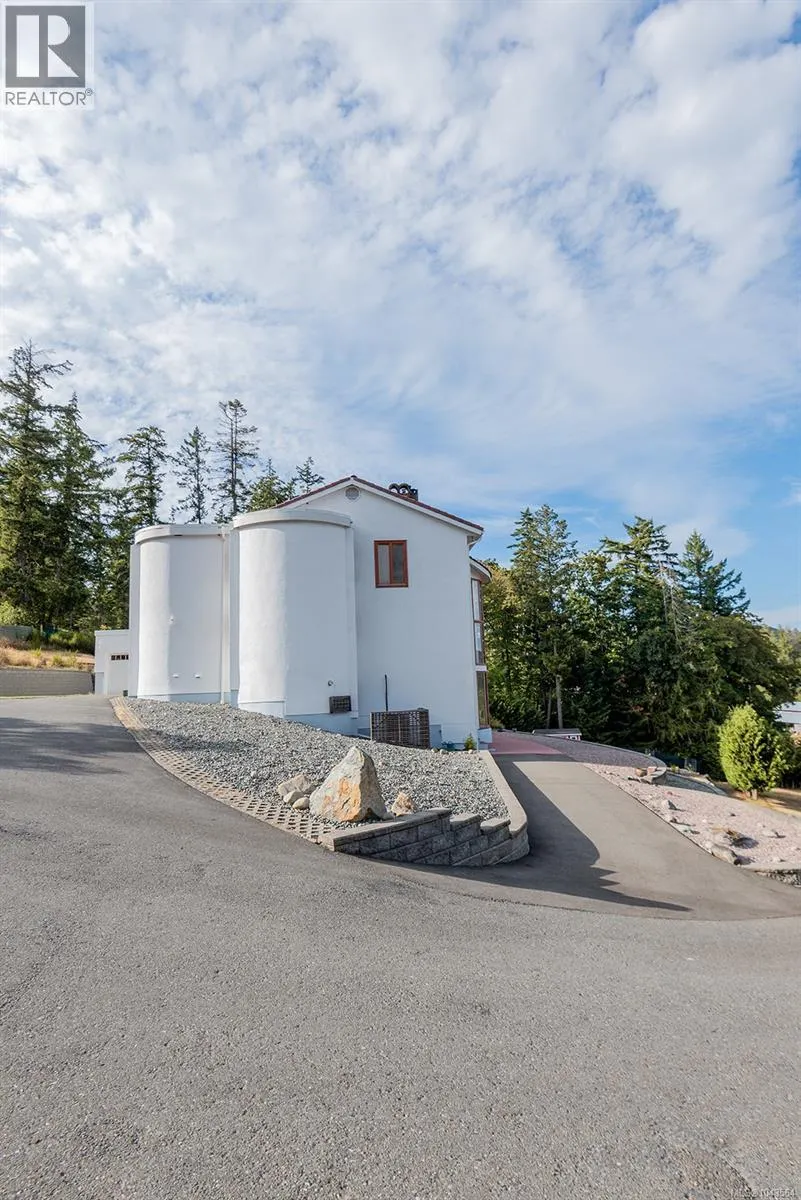 6722 Anzio Rd