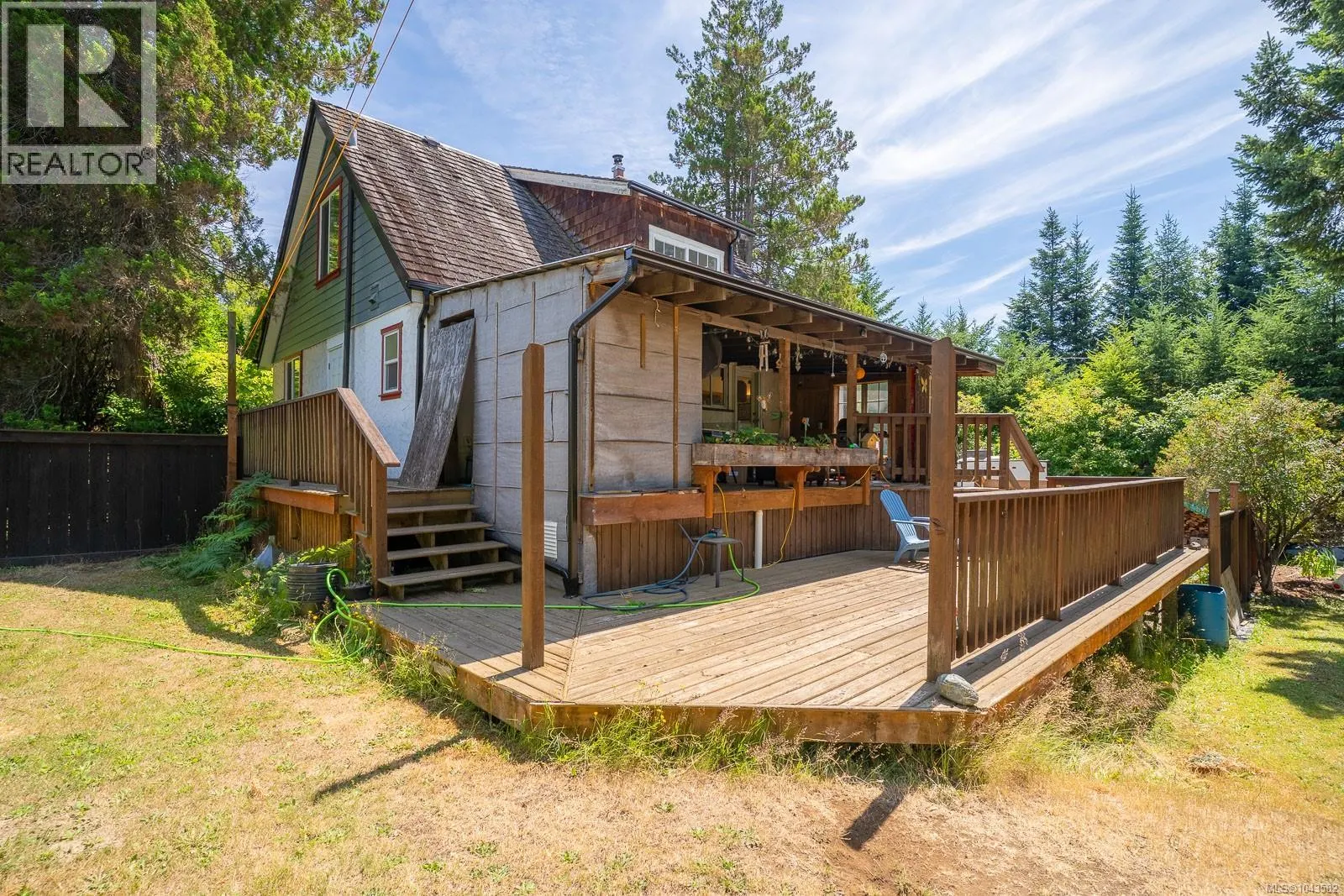 5114 Josephine St