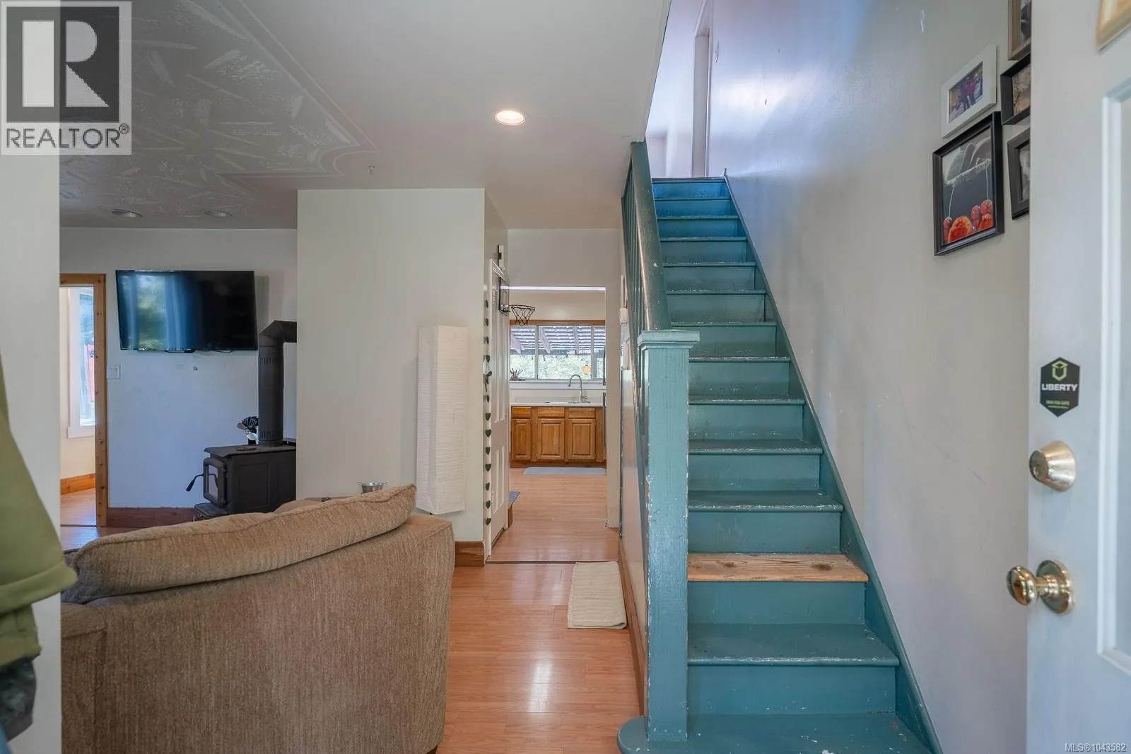 5114 Josephine St