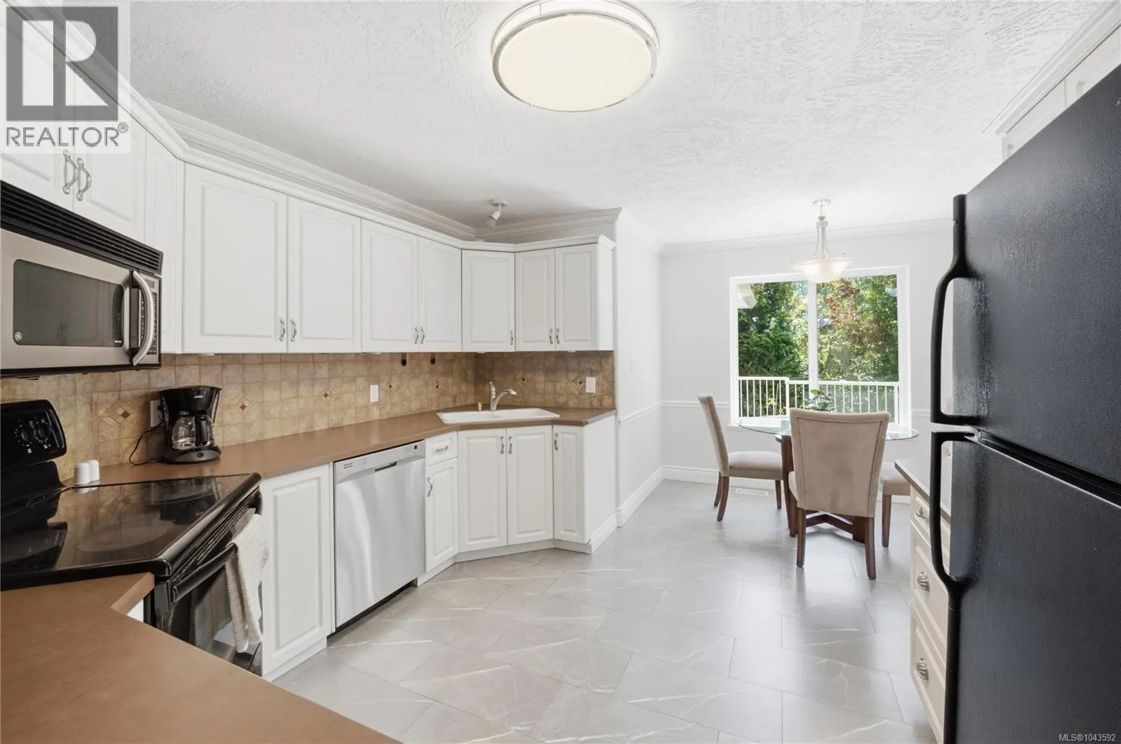 4796 Vista View Cres