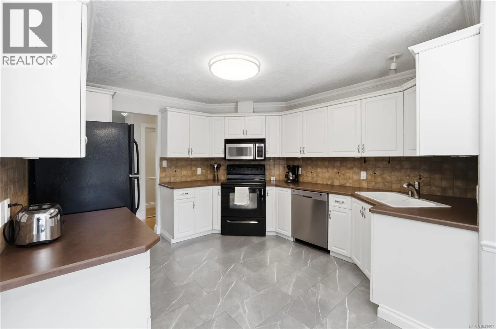 4796 Vista View Cres