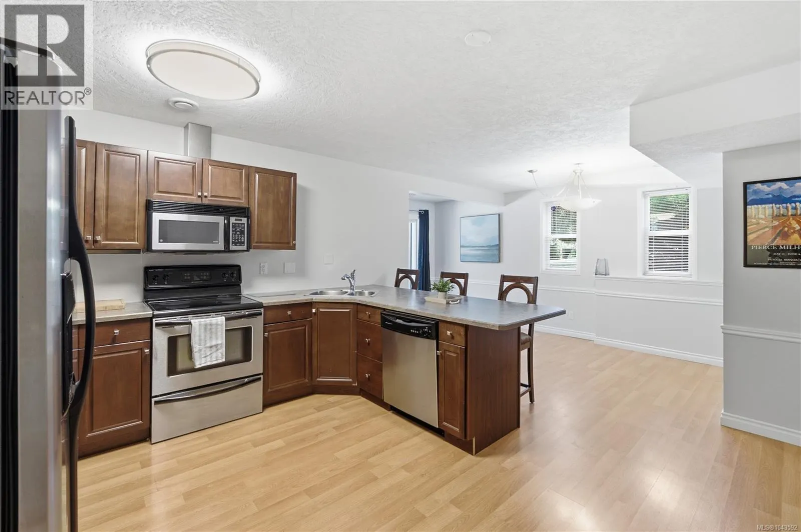 4796 Vista View Cres