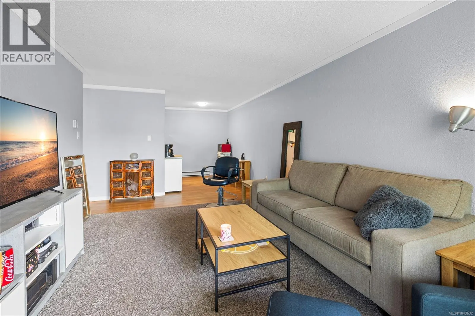 216 1600 Dufferin Cres