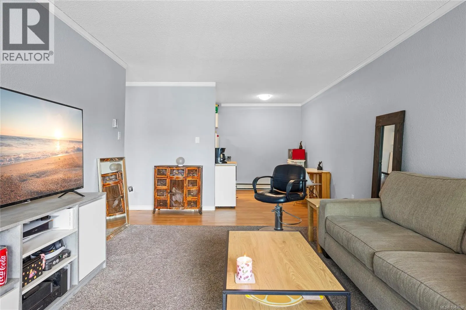 216 1600 Dufferin Cres