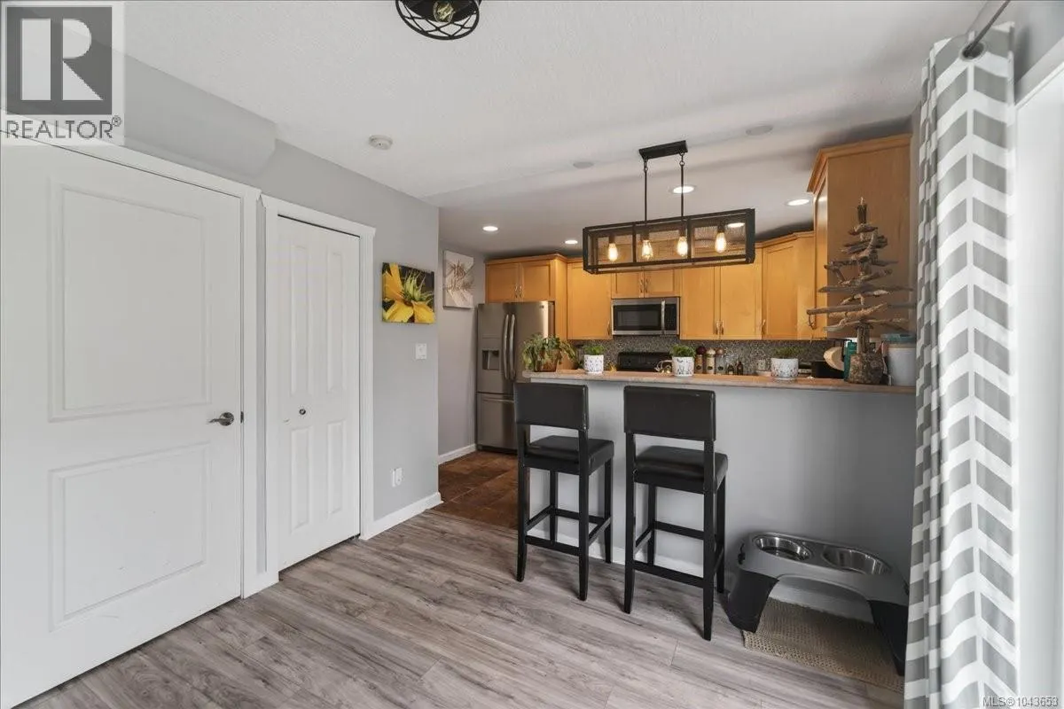 2460 Driftwood Pl