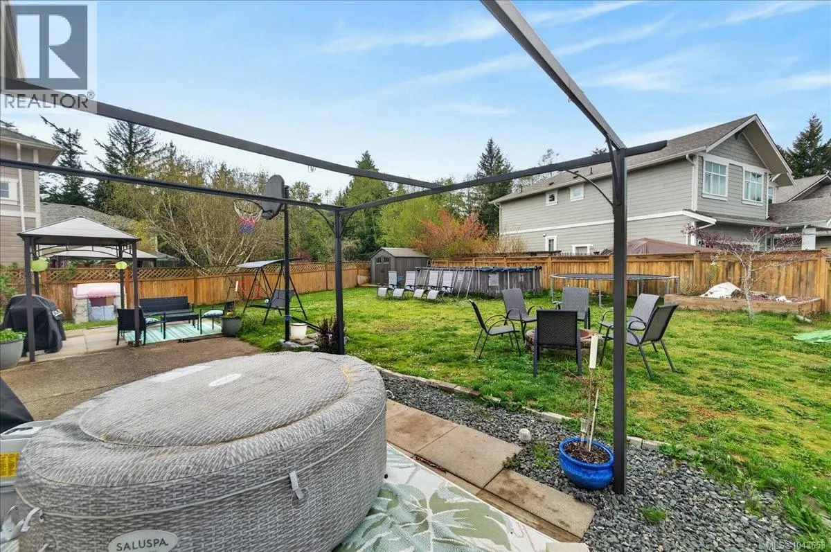 2460 Driftwood Pl